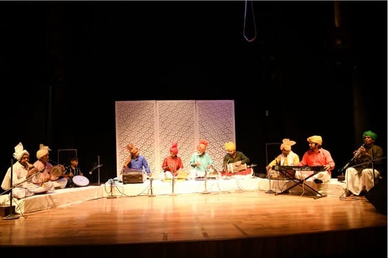 The audience danced to the song 'Mera Daman Simade O Nandi Ke Beera'