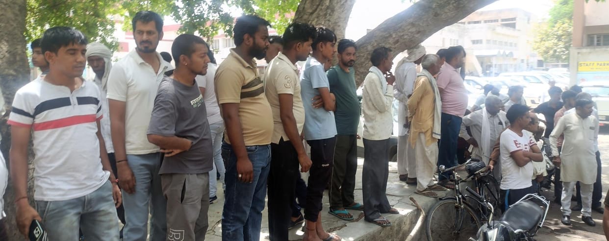 Father of two daughters committed suicide due to mental problems