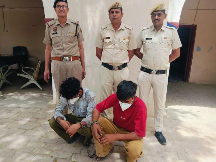 Robbery accused nabbed in 30 minutes, axe and bike recovered