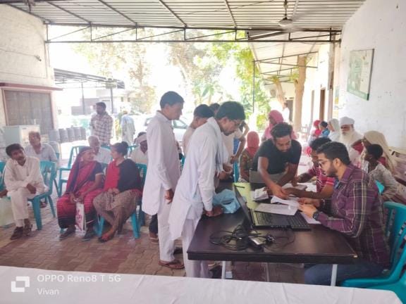 The rich are usurping the ration of the poor, irregularities came to light in the survey of 2500 single PPPs