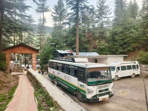Bus did not start in Shangarh, passengers troubled