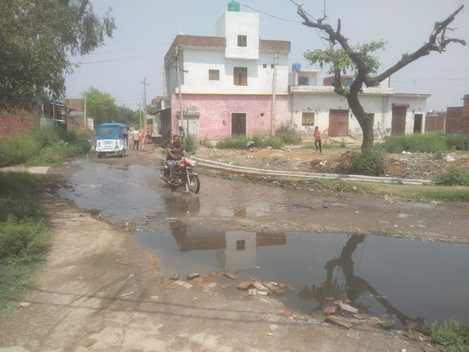 The road leading to the bird sanctuary tourist spot has become bad