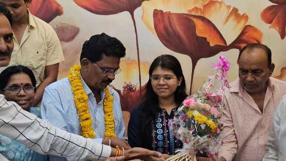 खंडवा की रूपल जायसवाल