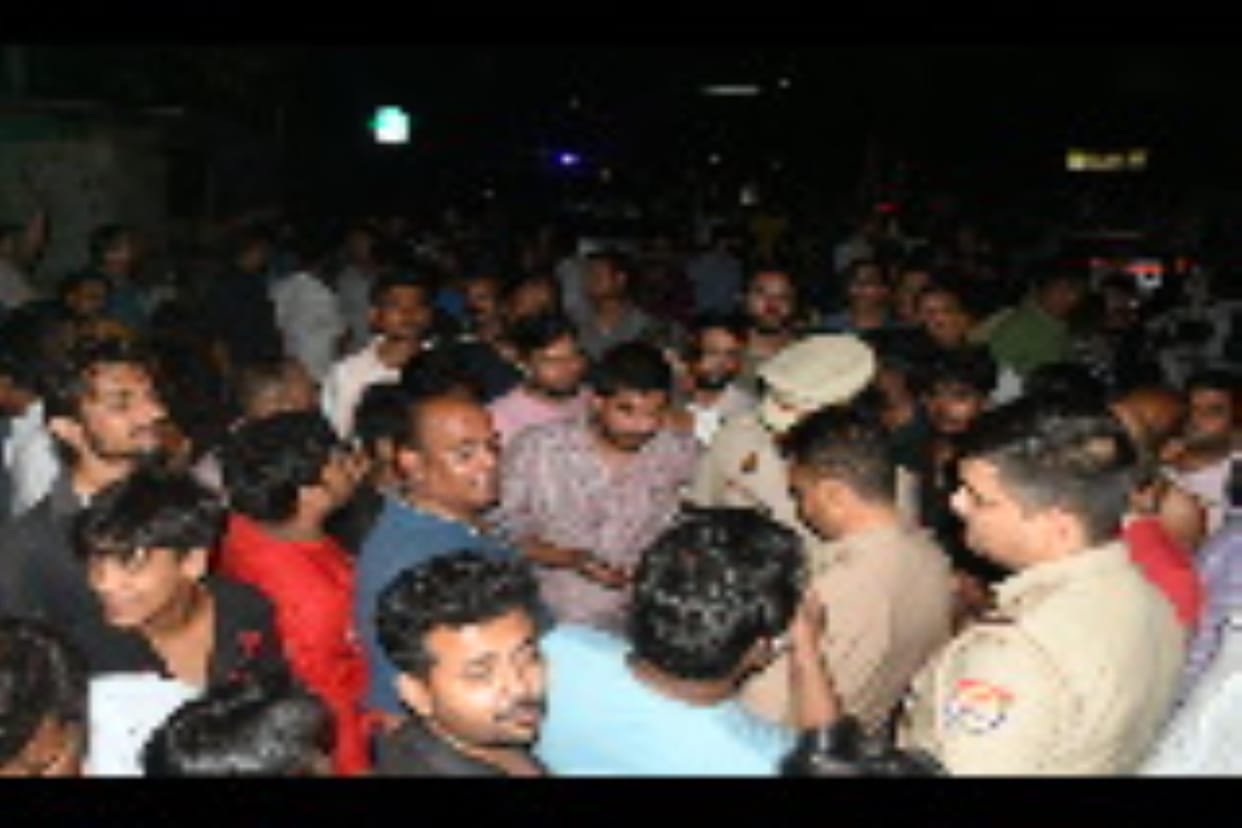 People got angry when there was a power outage, blocked the road, employees ran away leaving the substation