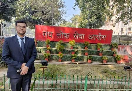 Farmer's son became an IPS officer