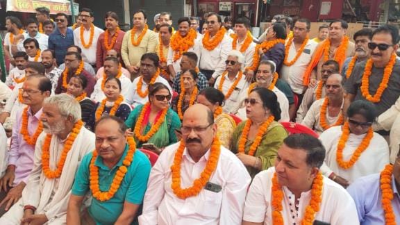 Rishabh left Lucknow Trade Board, formed his own organization