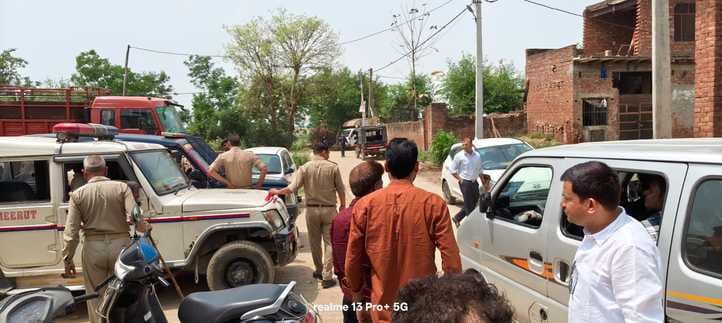 The poster on the wall of Ambedkar Bhavan was torn, the youth was beaten up for protesting