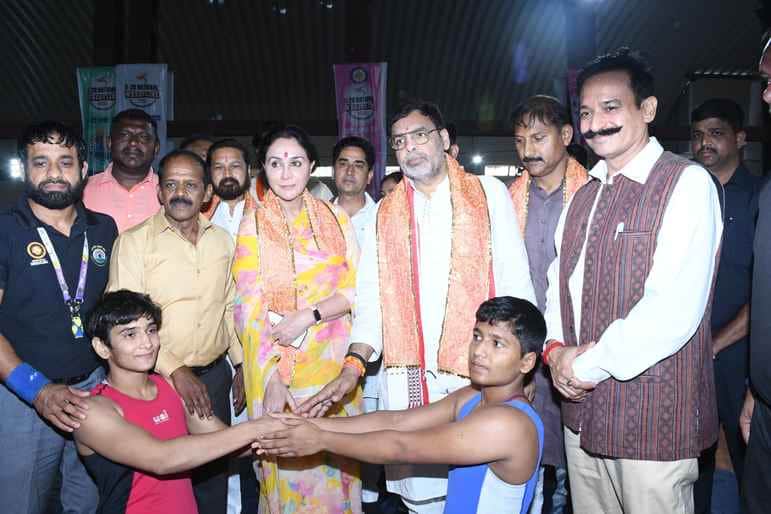 Kota News: Diya Kumari arrived to give awards to female wrestlers in Under-20 National Wrestling Competition