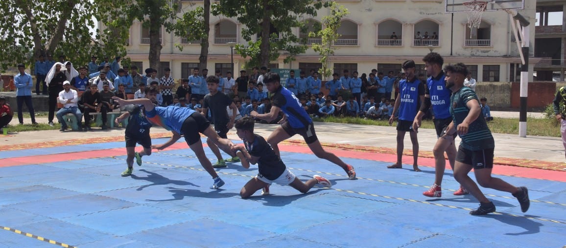 In Kabaddi, ITI Una defeated Pandoga by 47-22