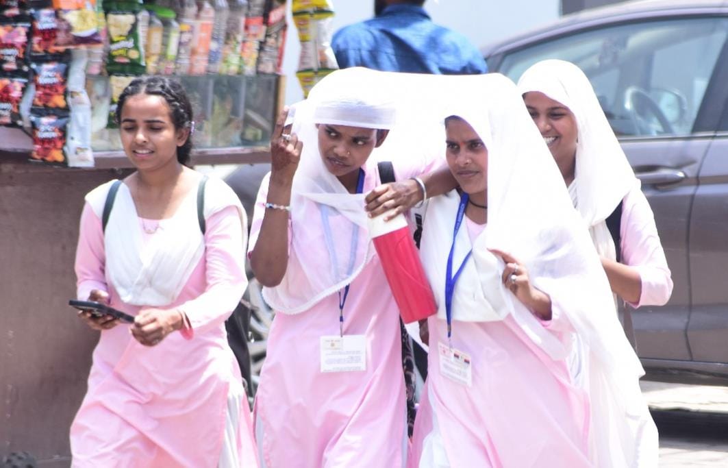 Extreme heat: Sun shows its ferocity, temperature reaches 42 degrees Celsius