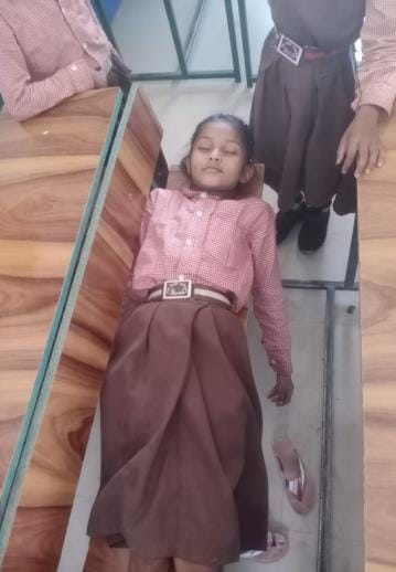 Children fainting in schools due to heat wave