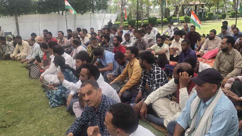 jammu, mahapanchyat, worker, demand