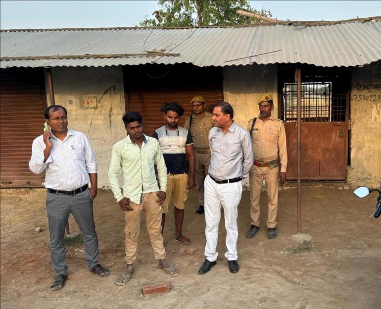 Illegal gas warehouse found, shops sealed