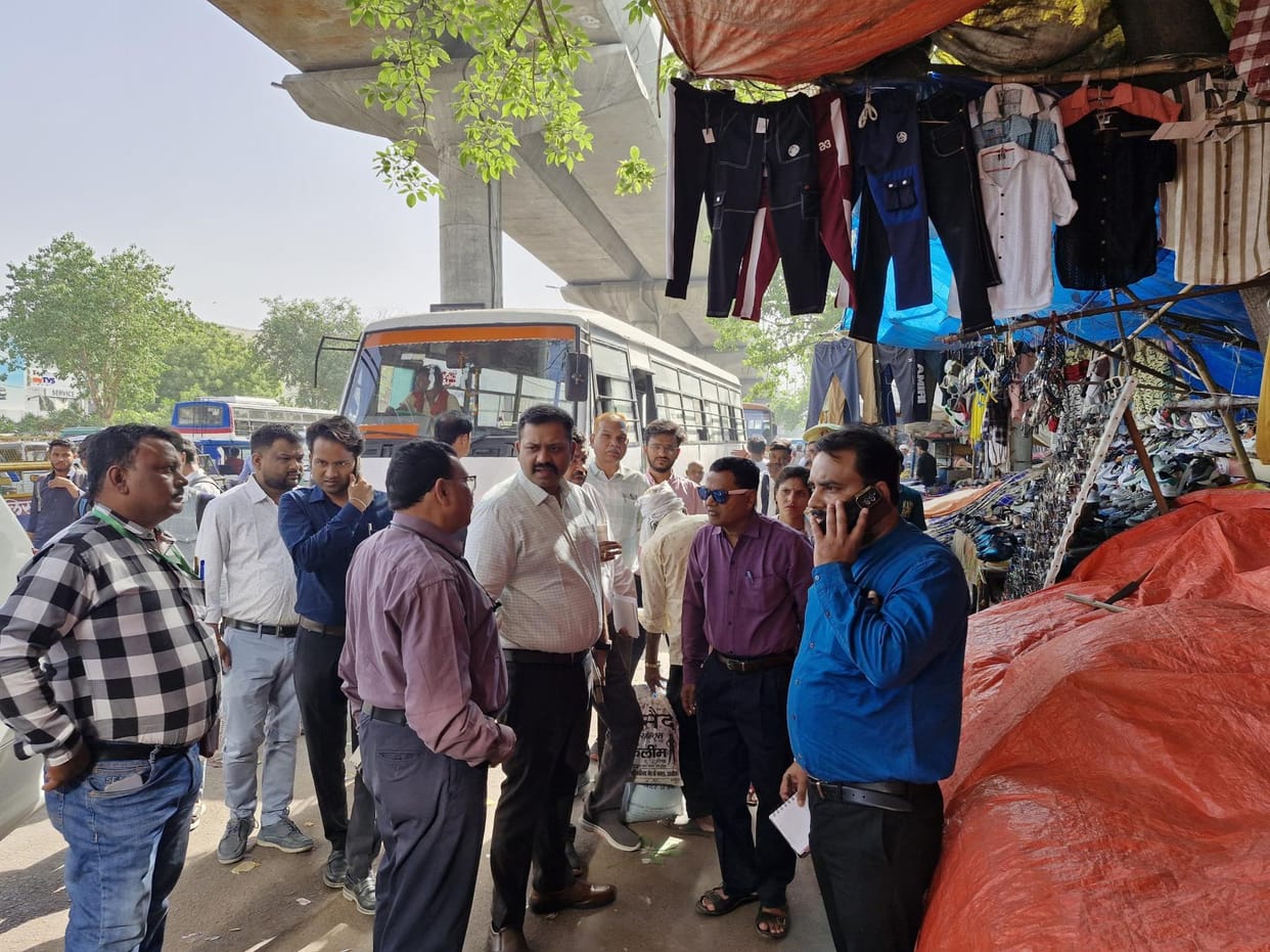 Now escalators will be installed in Charbagh footover bridge