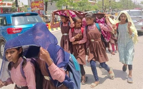 People are suffering from the constantly rising temperature, strong sunlight and westerly winds