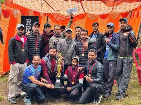 Youth group Jarot organized a competition in Chail