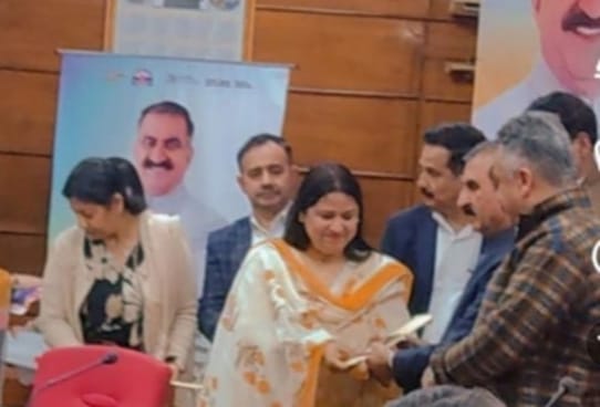 Sending teachers to Singapore is a commendable step: Ritu