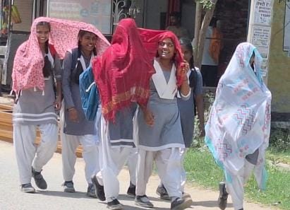 Weather continues to be harsh, maximum temperature rises by two degrees
