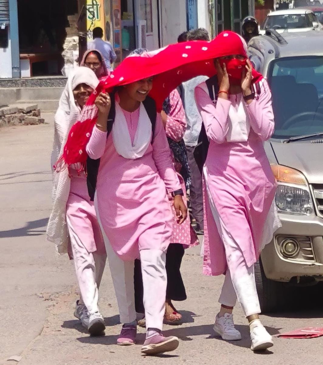 Heat showed its power, mercury soared