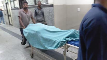 Meerut: Semi-nude body found near Gandhi Bagh, the woman who was told, turned out to be alive