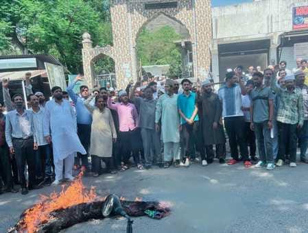 agitation by Muslims