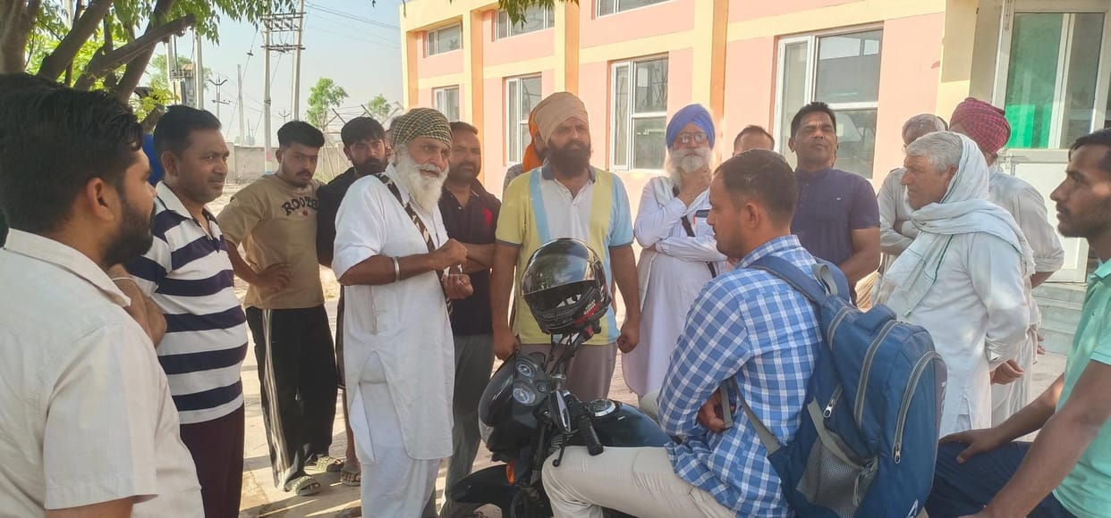 Farmers opposed the new line from Boswal-Dhid powerhouse