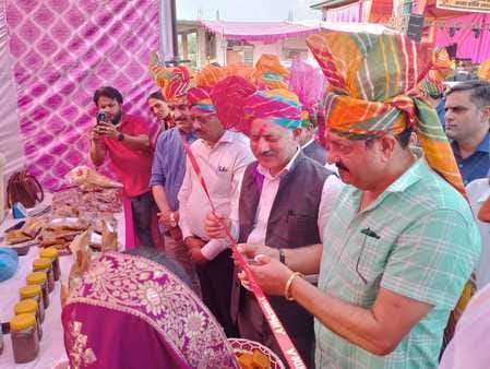Seven-day Mewa festival begins in Jahu with flag ceremony