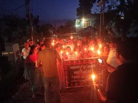 Candle march taken out in Jaisinghpur and Nagarota Bagwan