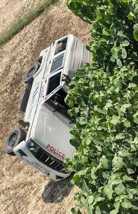 Bihar News Motihari police patrol vehicle overturned in ditch four policemen including SI injured