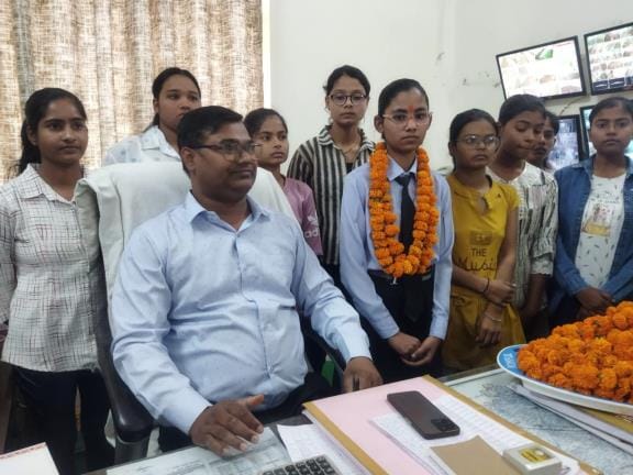 Akanksha topped in high school