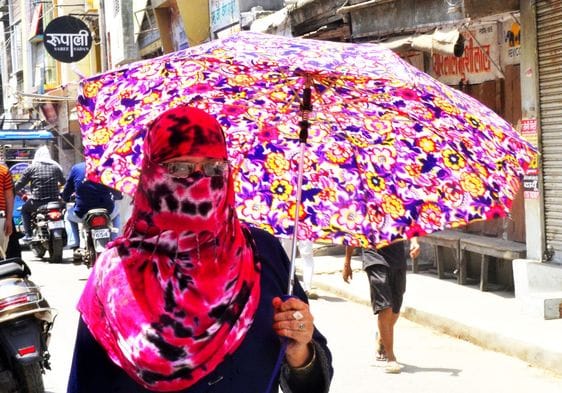 Situation is miserable due to heat wave, mercury reached 42.5 degree Celsius