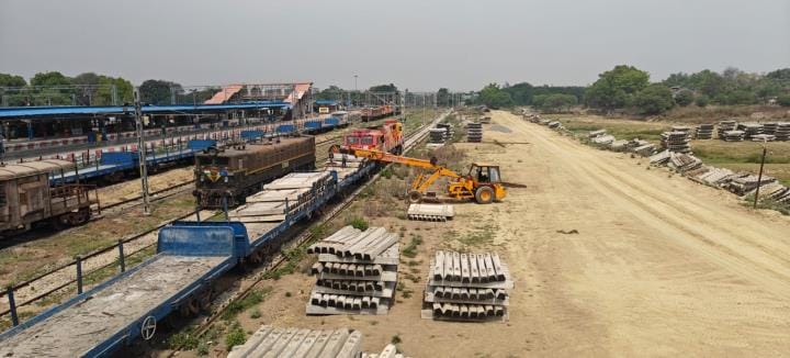 Vande Bharat Express service center will be built in Bhatni