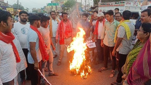 Effigies burnt, slogans raised over Pahalgam incident