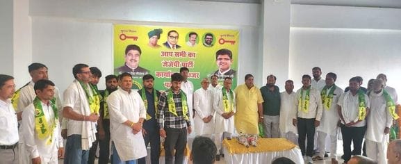 Vinod left Congress and joined JJP