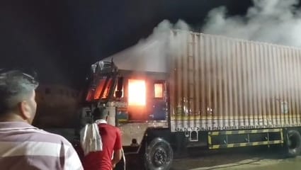 Ajmer News: Massive Fire Erupts in Coal-Laden Container Truck, Driver’s Presence of Mind Averts Major Accident