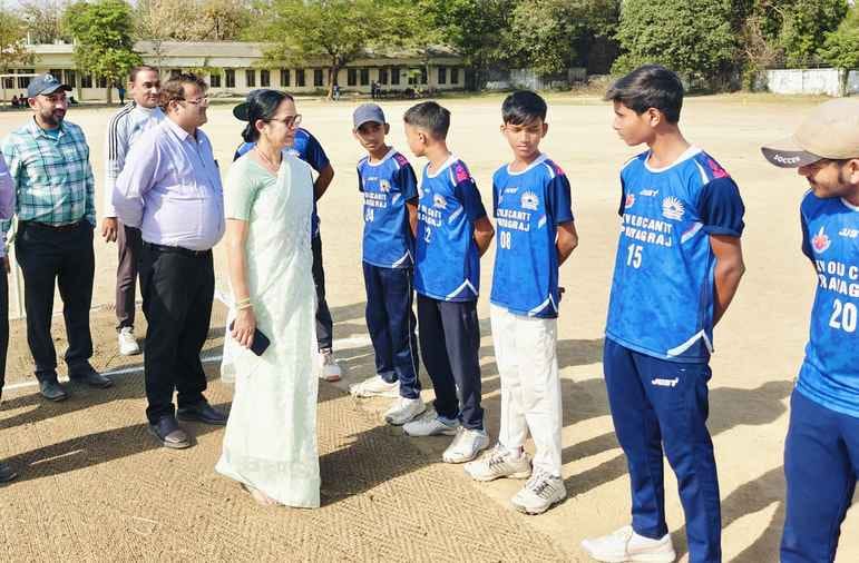 New Cantt on the verge of first shift double title