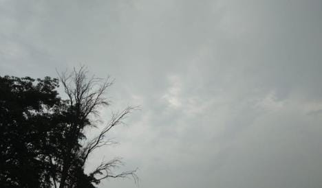 Clouds cooled down the Sun God's mood, temperature dropped by three notches