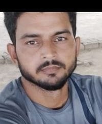 Accidents in Musajhag and Dataganj, two youths died and one injured