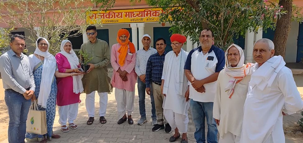 expressed happiness over cleanliness in school
