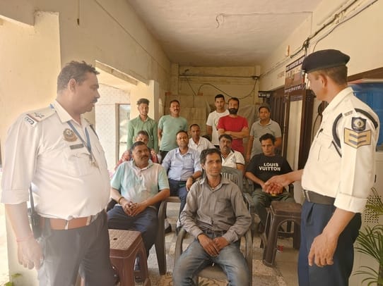 Give information about drug smugglers to the police: Udham Singh