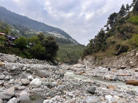 Shrikhand Yatra is near, condition of roads is bad