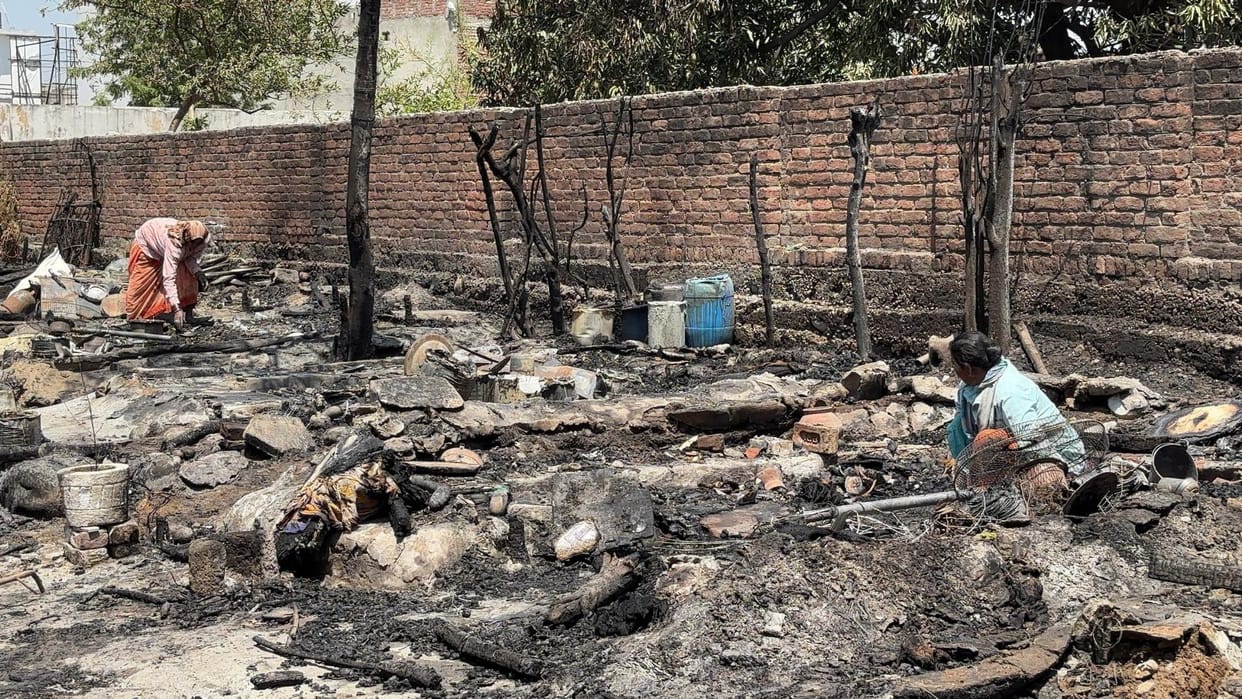 Hatli Mod huts burnt down, loss worth lakhs