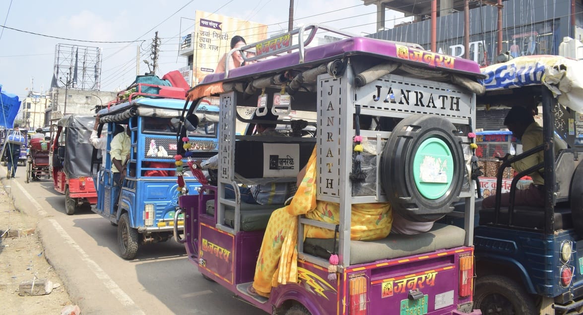 Challans will be issued from today for unregistered e-rickshaws