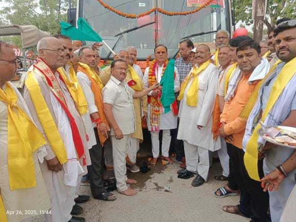 Government bus service started from Govardhan to village Janu