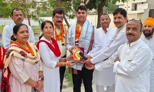 Indian Yoga Institute honored Yatharth Dixit