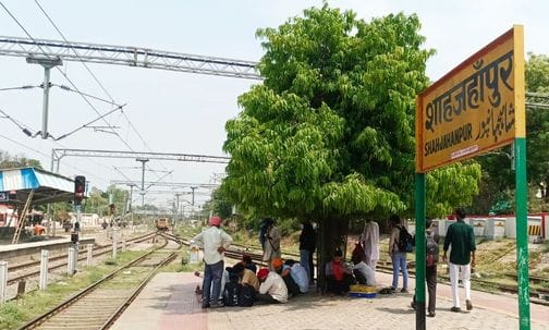 Police arrested the youth who threatened to blow up Shahjahanpur railway station