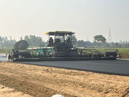 सीएम योगी: बीडा में बनेगा एयरपोर्ट, रेलवे स्टेशन और लॉजिस्टिक्स पार्क; दिसंबर तक पूरा होगा गंगा एक्सप्रेसवे CM announces: Airport, railway station and logistics park to be built in Bida; Ganga Expressway to be complete