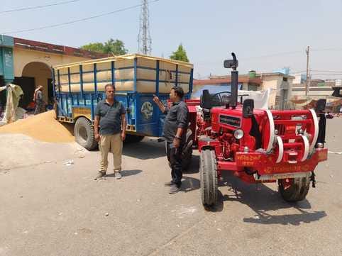 Farmers going to sell Haryana wheat stopped, weighed in Behat