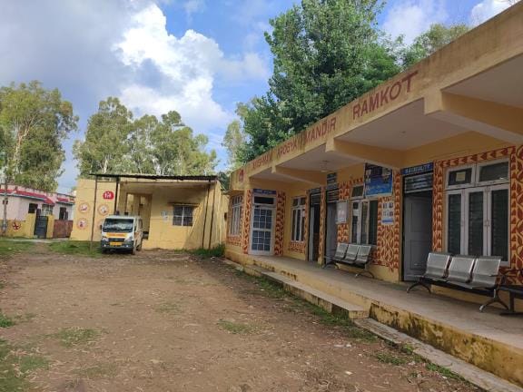 All three posts of medical officers are vacant in PHC Ramkot