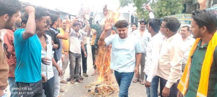 Traders took to the streets to demand action against terrorism